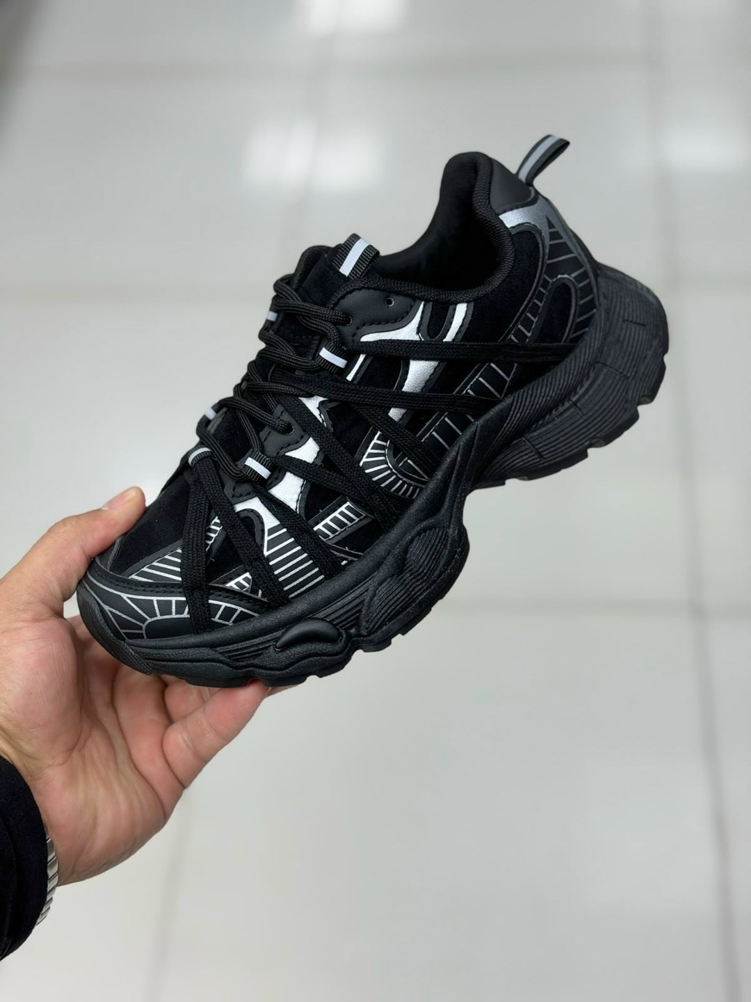 кроссовки balenciaga,кроссовки balenciaga track,баленсиага трек кроссовки черные,кроссовки баленсиага 3xl,мужские кроссовки balenciaga runner черные