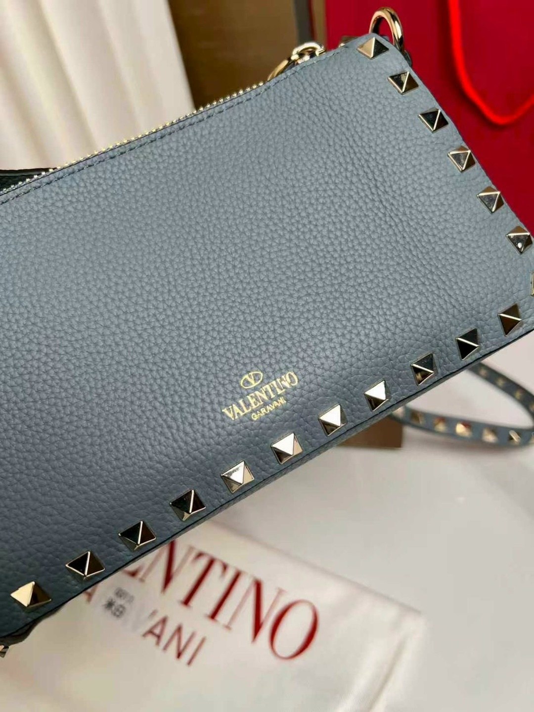 valentino сумка,сумка модная,valentino сумка на плечо,сумка,валентино сумка