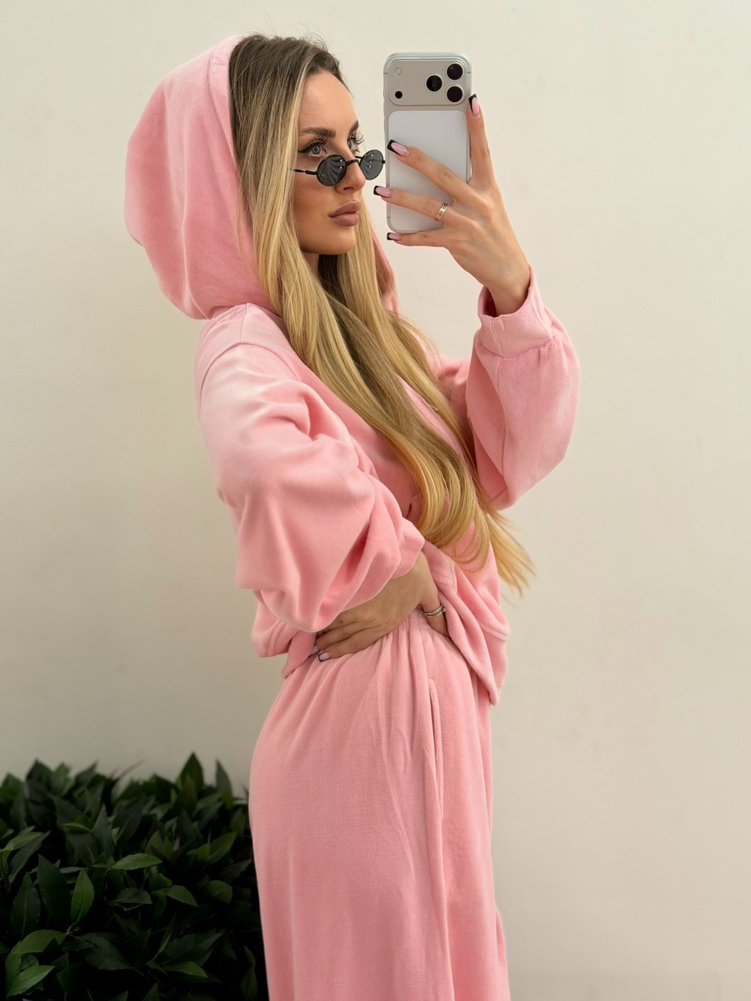 розовый велюровый костюм abdu collection,велюровый костюм женский,костюм спортивный велюровый оверсайз sava store цвет розовый,костюм велюровый,розовый велюровый костюм