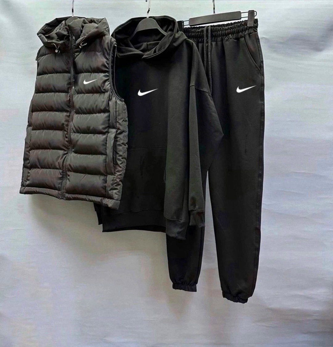 мужская тройка легкий спортивный костюм из 2нитки с жилеткой,костюм nike тройка,спортивный костюм с безрукавкой мужской,мужской спортивный костюм тройка nike,костюм спортивный мужской тройка с жилетко