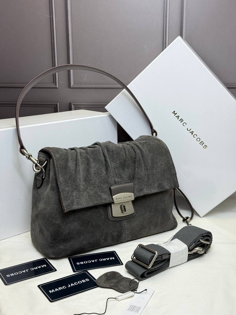 роскошная сумка из замши balenciaga rodeo,сумка,сумка фенди замшевая,женская сумка,замшевая сумка