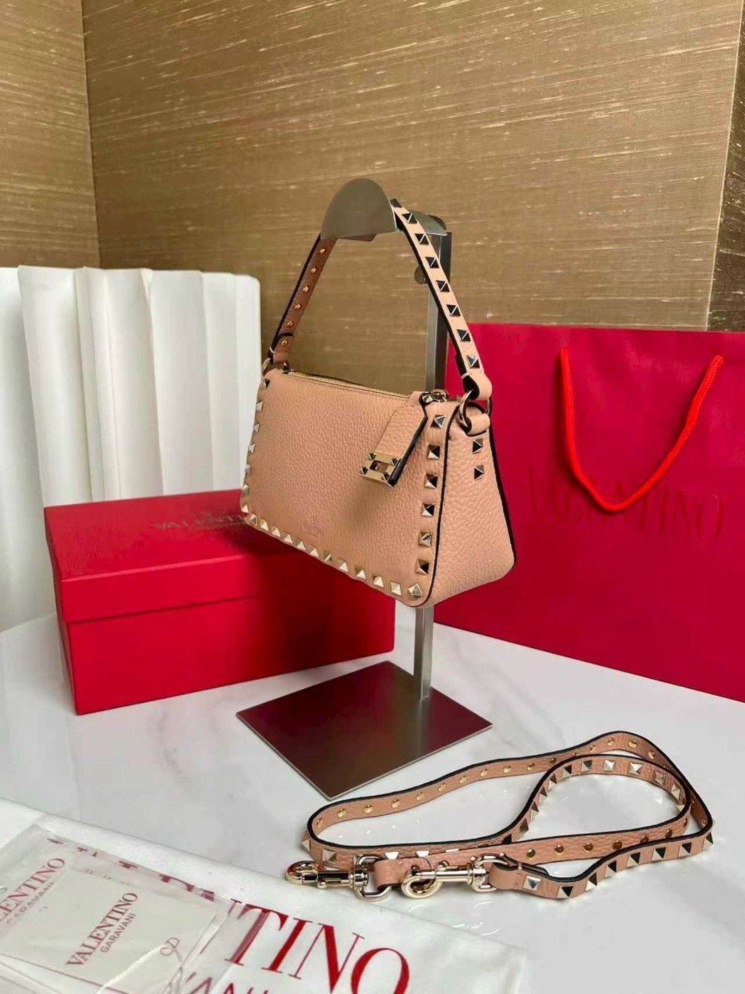 valentino сумка,сумка модная,valentino сумка на плечо,сумка,валентино сумка