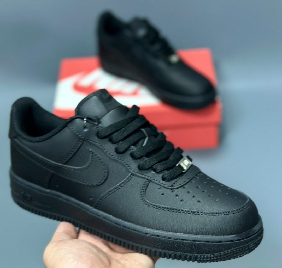кроссовки air force 1 nike,nike air force 1 low black,nike air force 1 black,кроссовки nike air force 1 черные мужские,nike air force 1 07 black