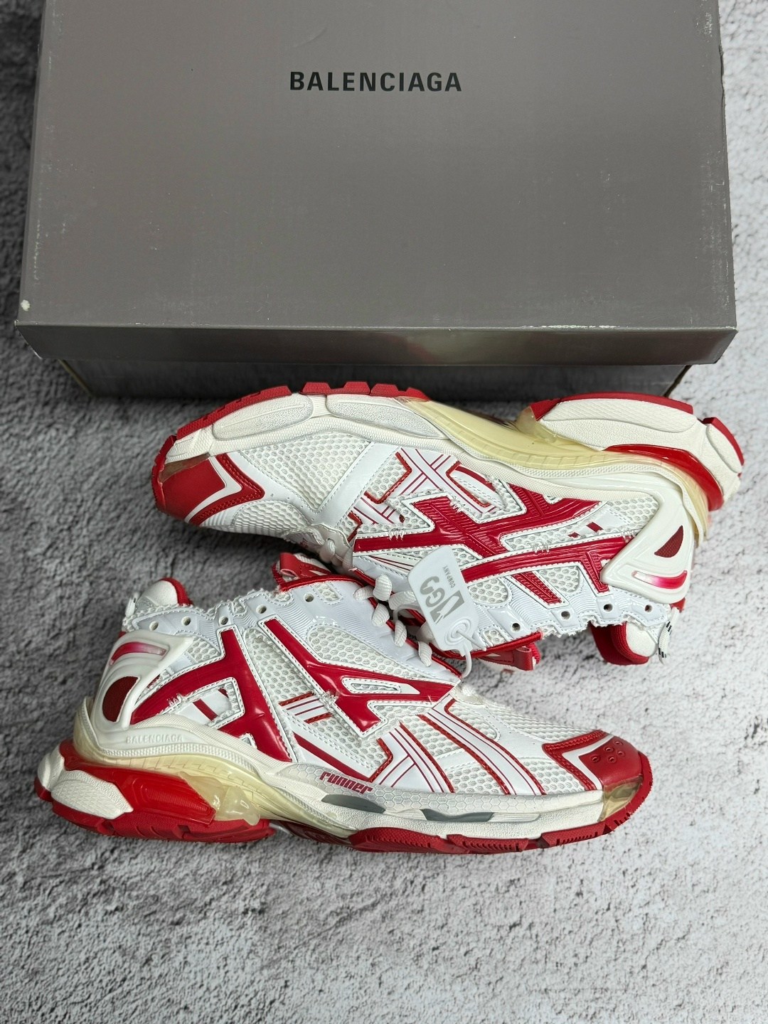 кроссовки мужские balenciaga runner белый красный,balenciaga runner кроссовки,balenciaga runner sneaker white red,balenciaga oc11z10724 runner sneaker in red white,кроссовки balenciaga runner sneaker