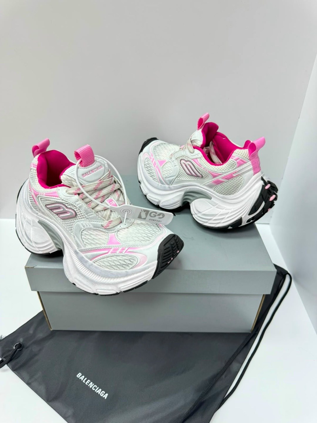кроссовки женские balenciaga,кроссовки женские баленсиага,кроссовки balenciaga,кроссовки женские,повседневная спортивная  balenciaga