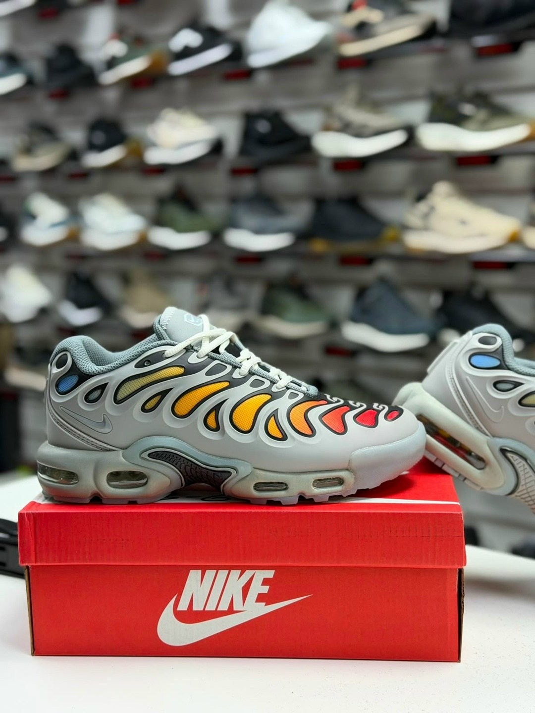 кроссовки nike air max tn plus,кроссовки nike air max plus,кроссовки nike air max plus tn nike,кроссовки nike air max tn,nike air max plus tn
