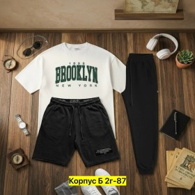 Костюм