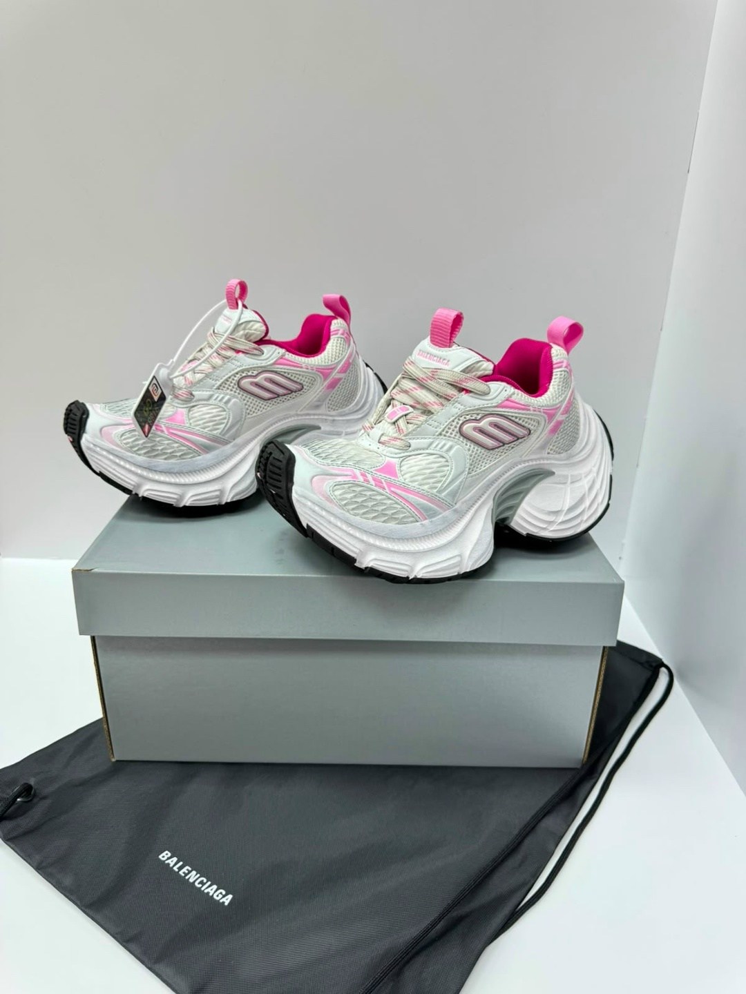 кроссовки женские balenciaga,кроссовки женские баленсиага,кроссовки balenciaga,кроссовки женские,повседневная спортивная  balenciaga