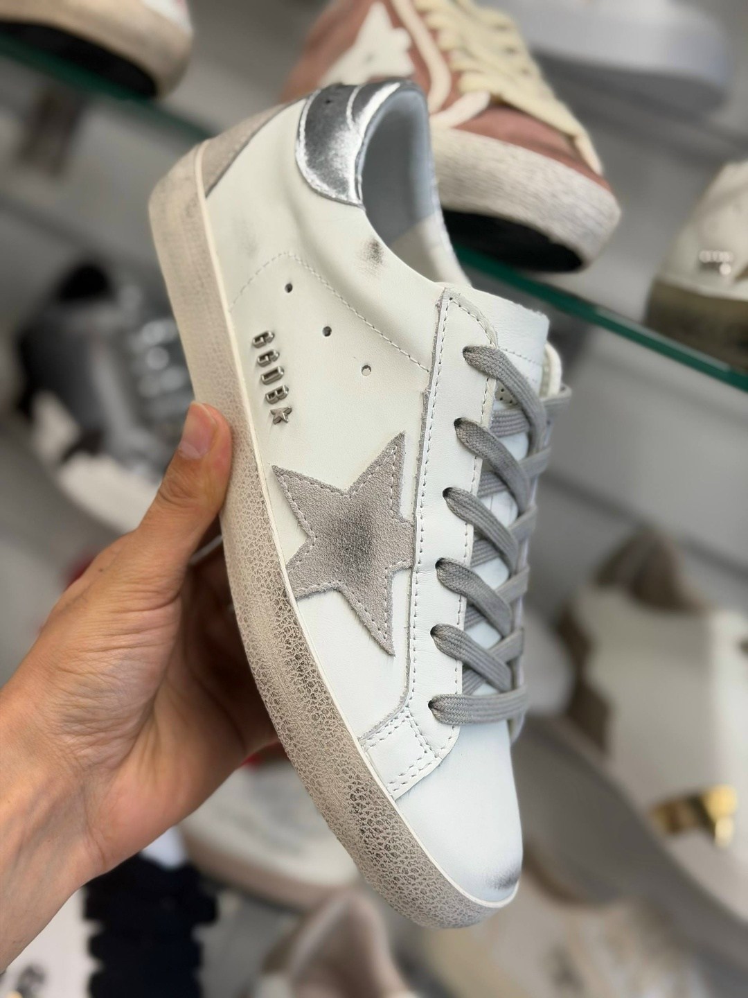 ,кроссовки golden goose,golden goose кеды super-star нейтральные цвета,кеды golden goose,golden goose sneakers