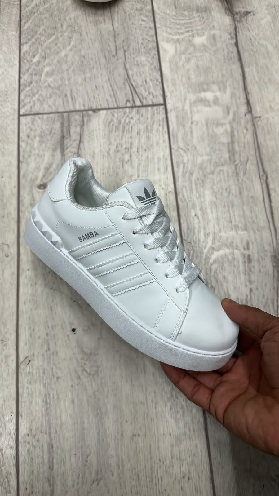 ,кроссовки adidas,адидас супер стар,кроссовки женские adidas,кроссовки adidas grand court