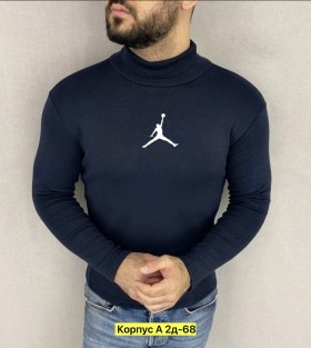 Свитер
