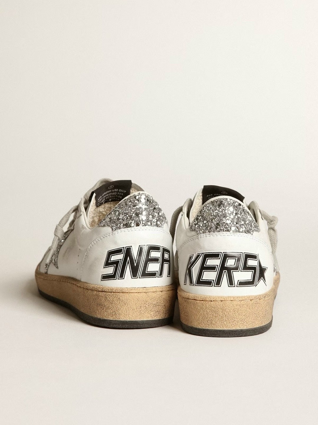 кроссовки golden goose ball star,golden goose кеды ball star с блестками белый,golden goose ball star,golden goose deluxe brand белые кожаные кроссовки,кроссовки golden goose
