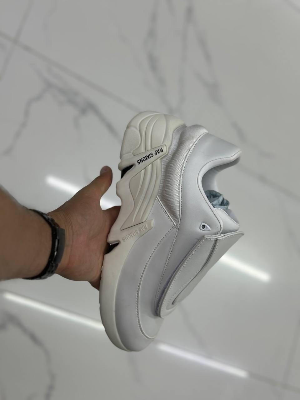 женские кроссовки balenciaga,кроссовки balenciaga,кроссовки balenciaga triple s,кроссовки баленсиага женские,кроссовки