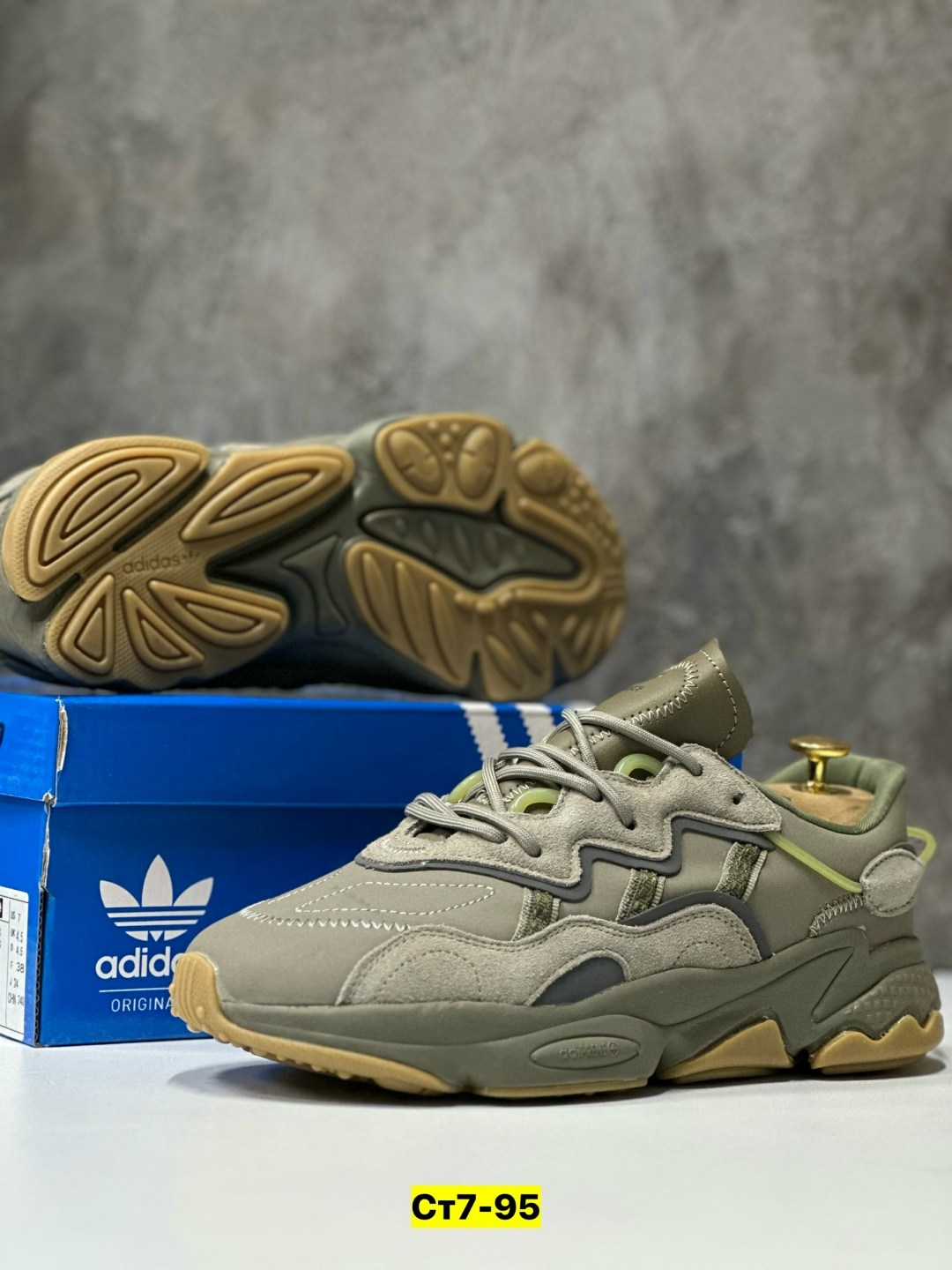 кроссовки adidas ozweego мужские зеленые,кроссовки adidas ozweego,мужские кроссовки adidas ozweego,кроссовки adidas ozweego зеленые зимние,кроссовки женские adidas ozweego
