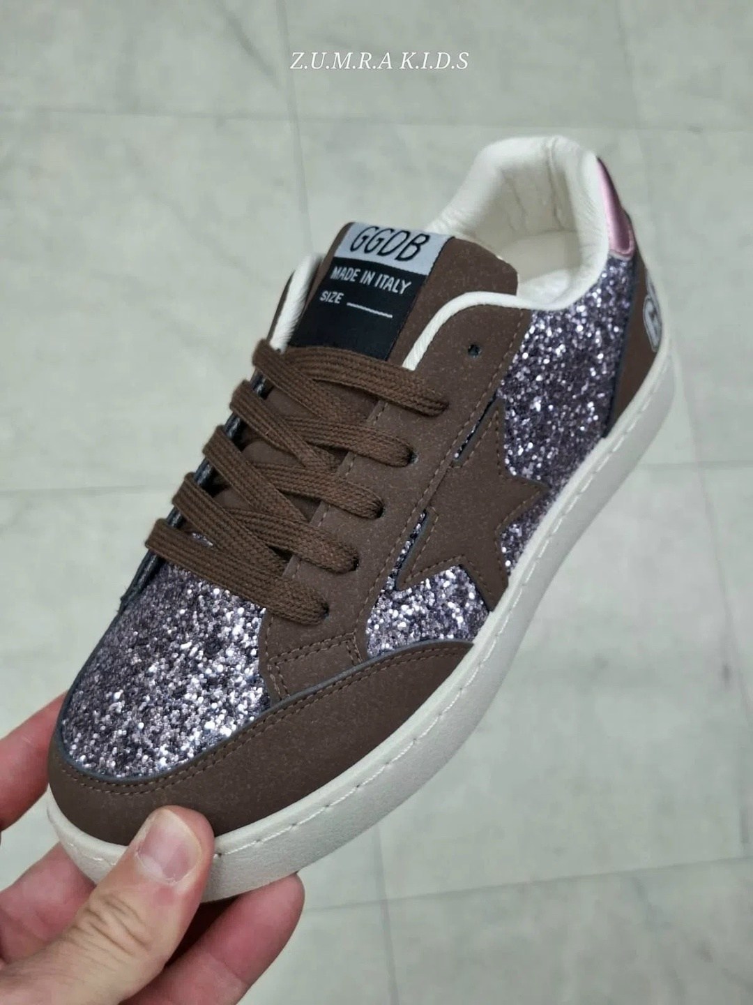кроссовки golden goose с пайетками на платформе,,кеды golden goose,кроссовки golden goose,женские кеды golden goose
