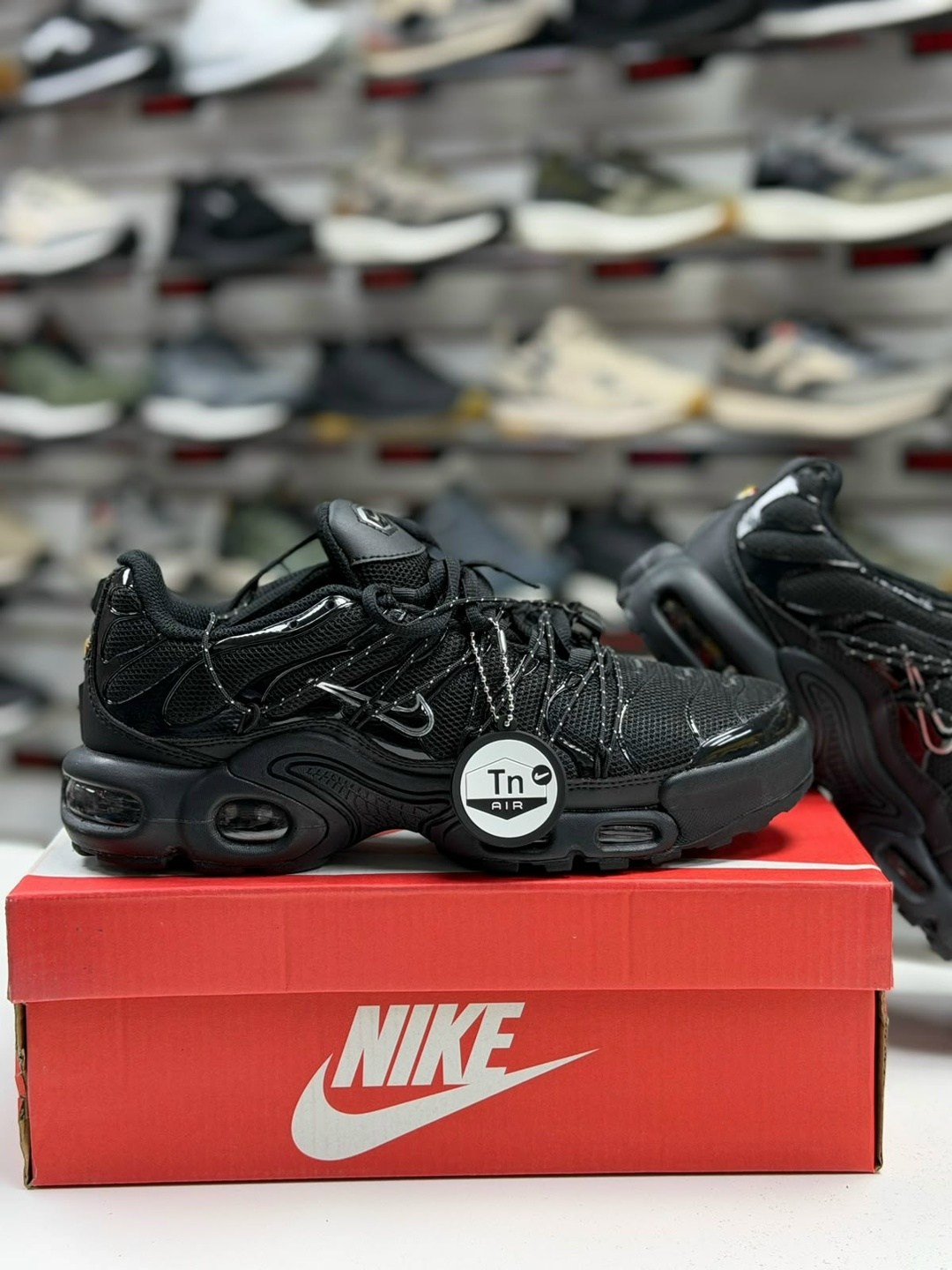 кроссовки nike air max tn plus,кроссовки nike air max plus,nike air max plus tn,,nike air max plus