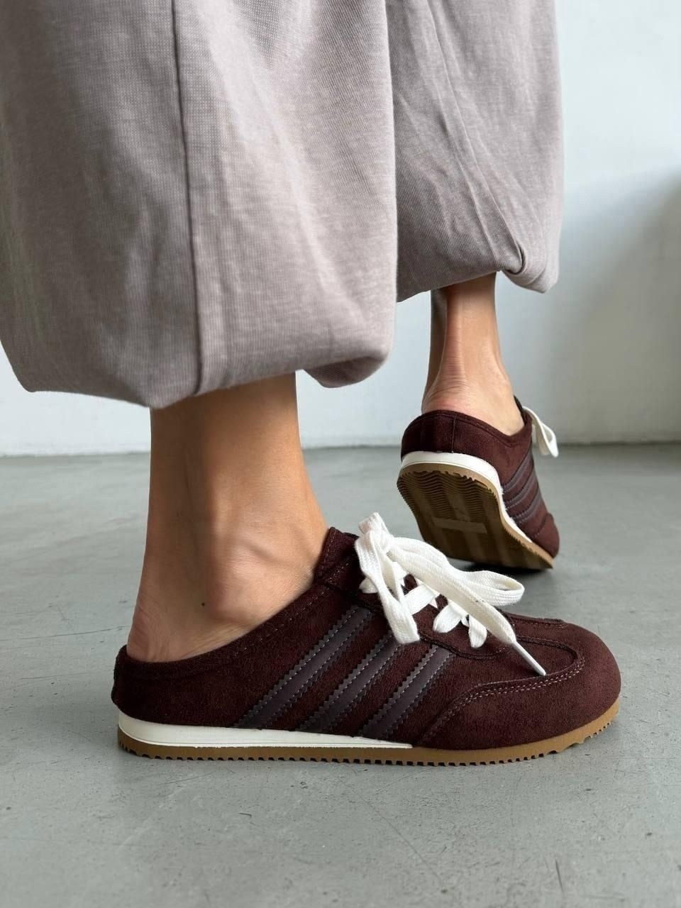 ,кроссовки adidas,кроссовки adidas samba,кроссовки adidas spezial,кроссовки женские adidas samba самба бордовые