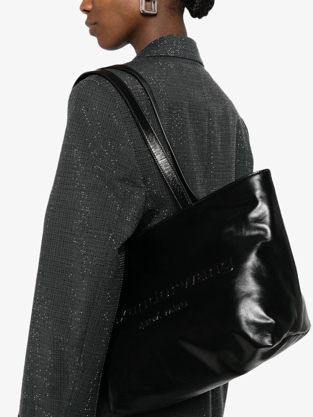 alexander wang сумка,сумка karl lagerfeld черный,сумка karl lagerfeld,сумка биккембергс женская,сумка шоппер karl lagerfeld
