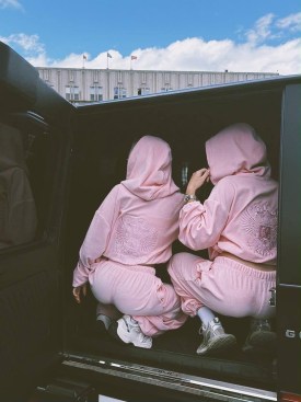 Костюм