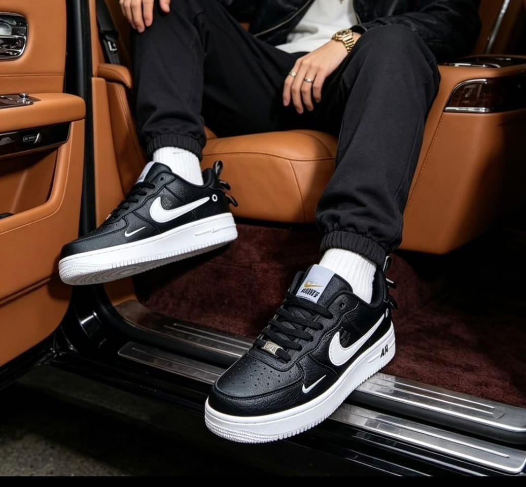 кросcовки nike air force 1,nike air force 1 07 lv8 utility black,nike air force 1 07,nike air force 1 low black,nike air force 1 07 lv 8