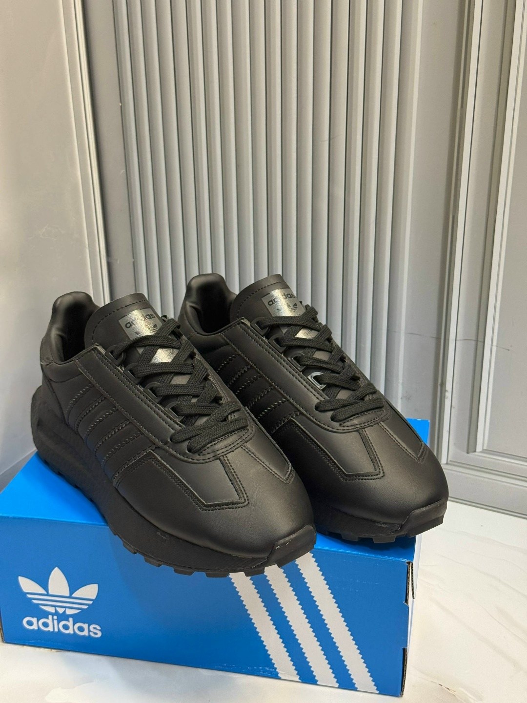 мужские кроссовки adidas,кроссовки adidas,кроссовки adidas retropy,,кроссовки адидас