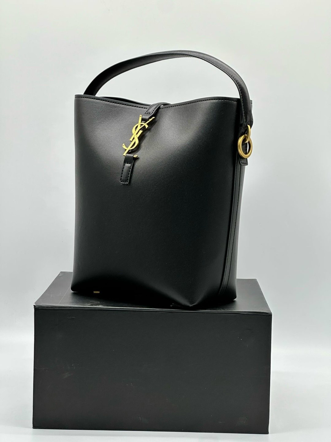 yves saint laurent сумка,сумка женская yves saint laurent,сумка,рафия ив сен лоран сумка,женская сумка