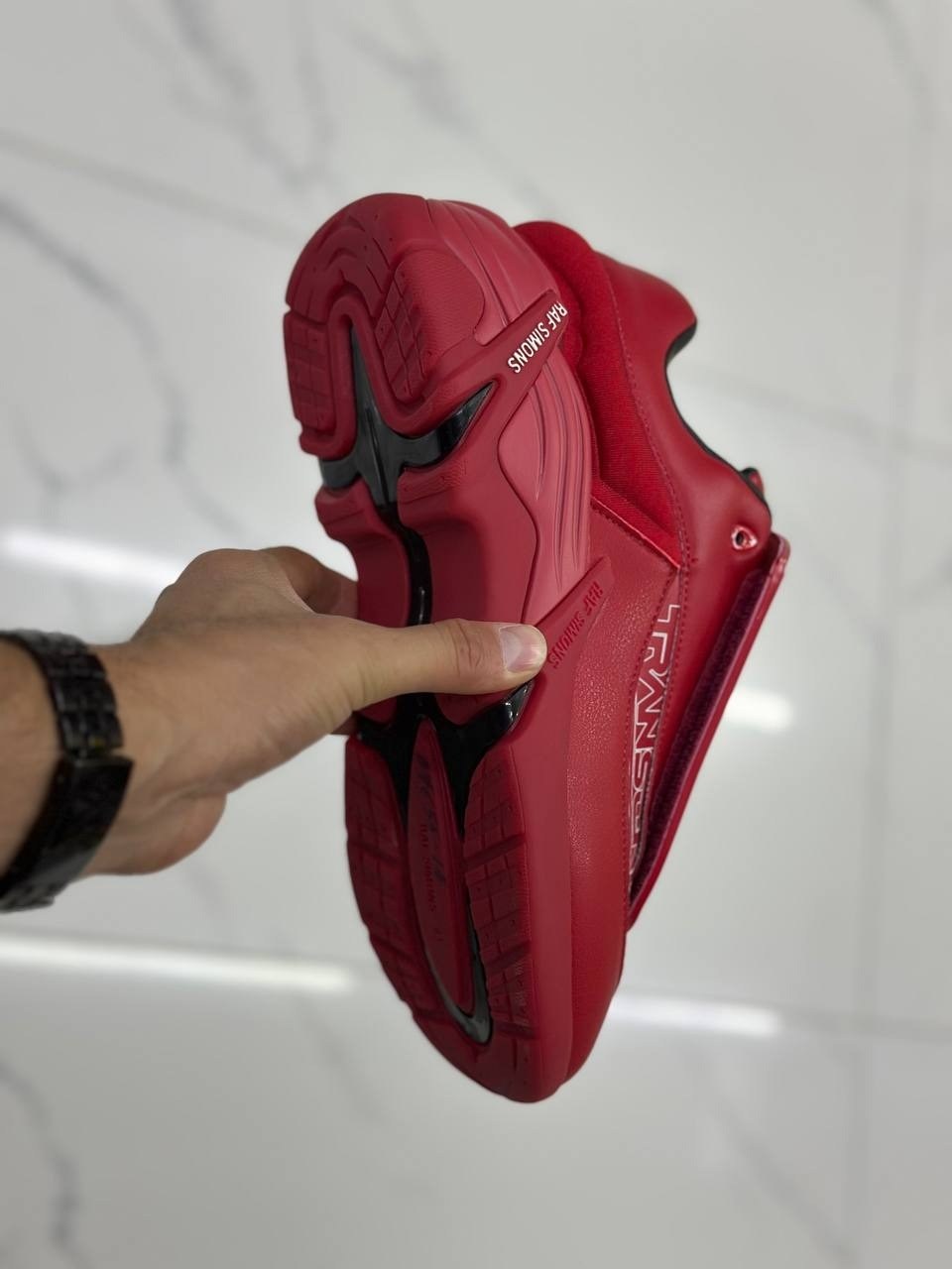 женские кроссовки balenciaga,кроссовки balenciaga,кроссовки balenciaga triple s,кроссовки баленсиага женские,кроссовки