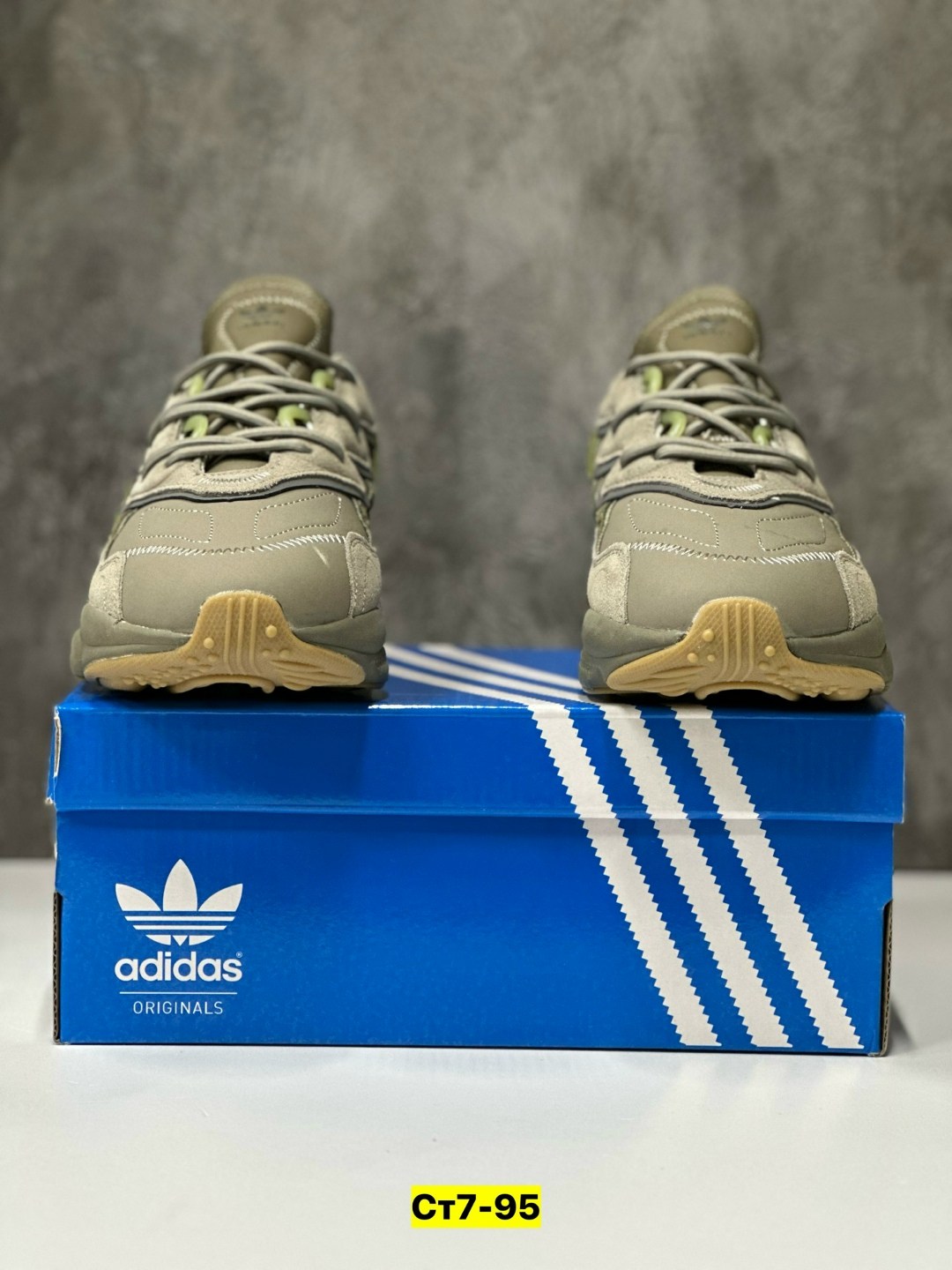 кроссовки adidas ozweego мужские зеленые,кроссовки adidas ozweego,мужские кроссовки adidas ozweego,кроссовки adidas ozweego зеленые зимние,кроссовки женские adidas ozweego