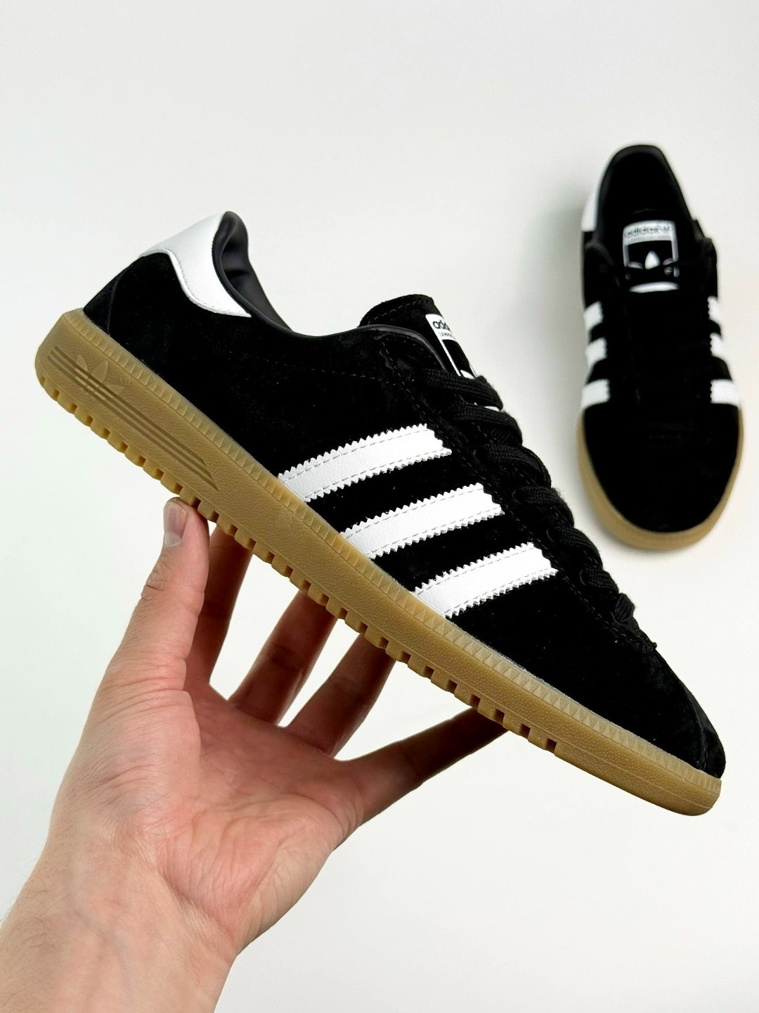 кроссовки adidas,,кроссовки адидас,кроссовки adidas bermuda,кроссовки адидас гамбург