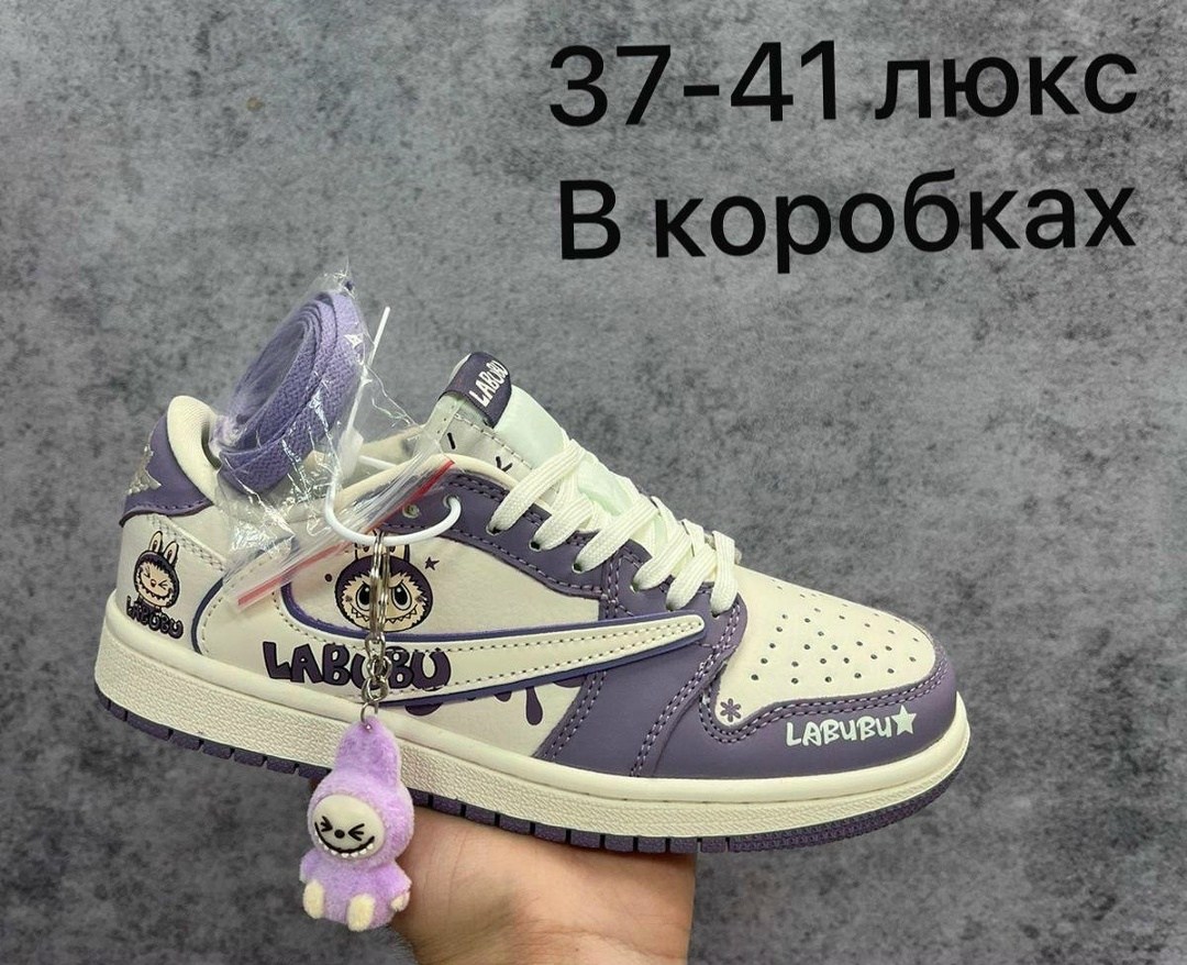 кроссовки,женские кроссовки,спортивная , женская,обуви