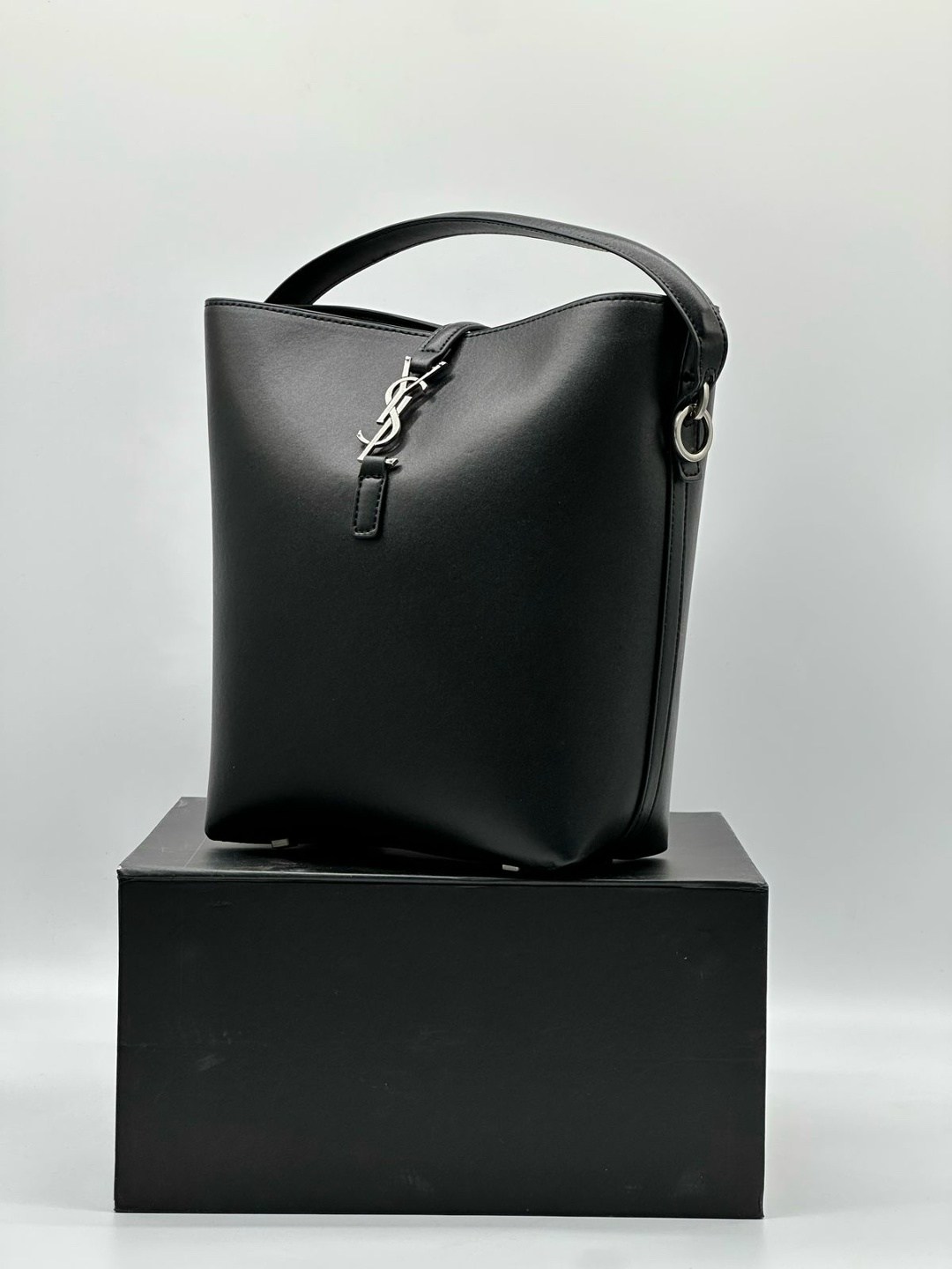 yves saint laurent сумка,сумка женская yves saint laurent,сумка,рафия ив сен лоран сумка,женская сумка