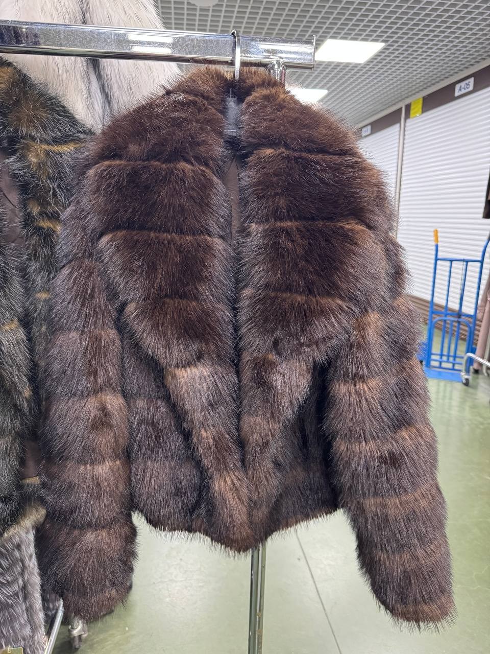 шуба из меха финского песца yana kraft brand,шуба из меха финского песца,шуба из песца,шуба соболь,шуба из соболя