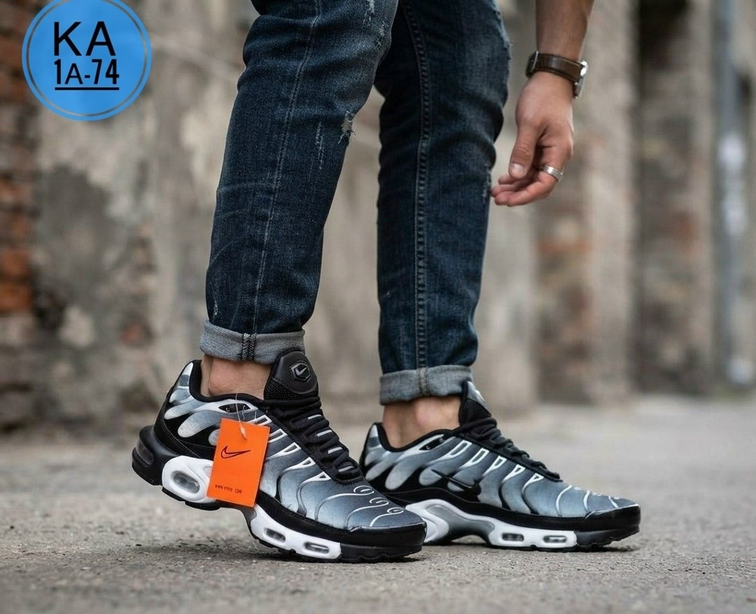 кроссовки nike air max tn plus,nike air max tn plus,найк air max plus tn кроссовки,кроссовки nike air max tn plus ultra белые с серым,кроссовки nike air max plus