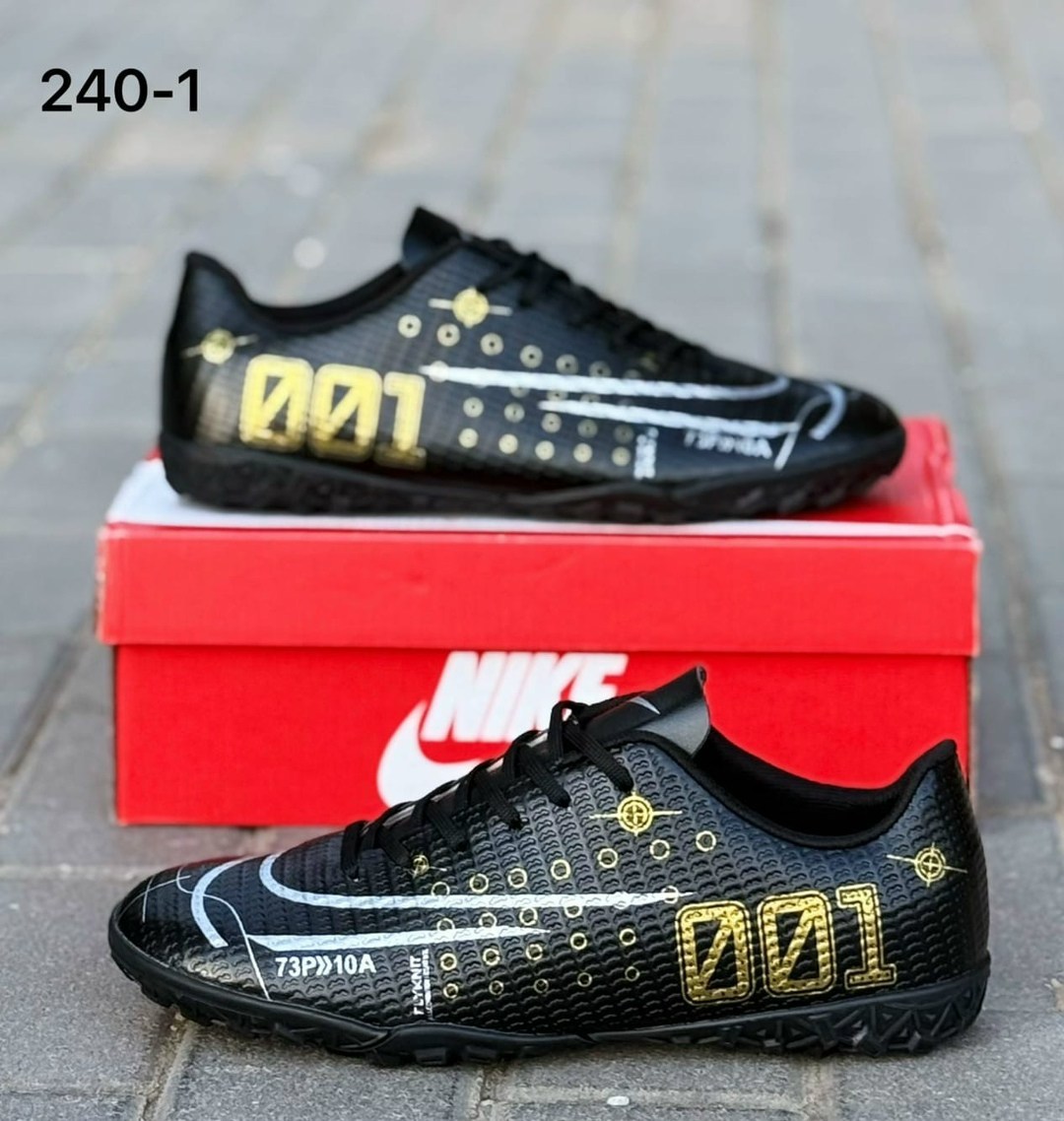 сороконожки nike mercurial,сороконожки футбольные найк,футбольная бутса,сороконожка бутсы,сороконожки для футбола nike