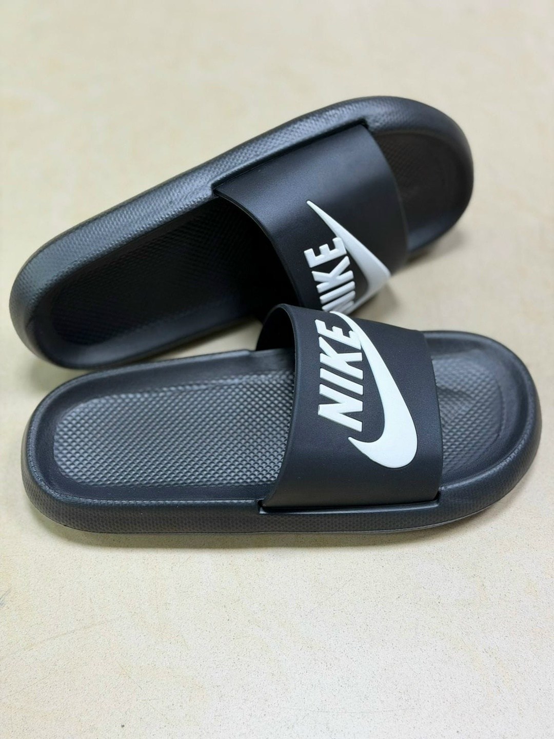 шлепанцы nike пляжная серия,шлепанцы nike,шлепанцы найк,шлепки мужские найк черные,мужские шлепки nike