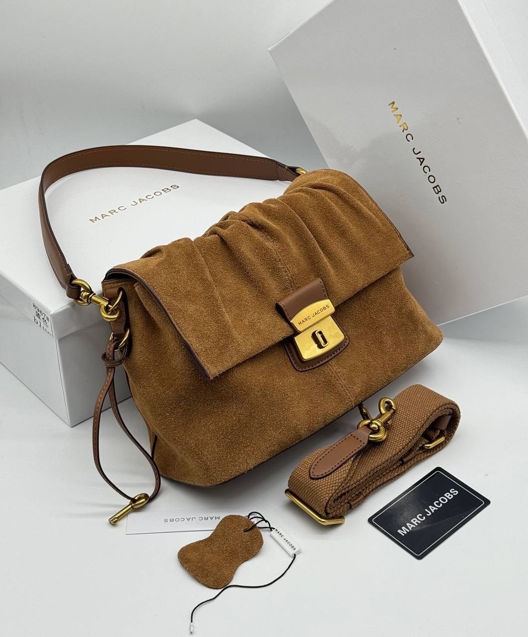 роскошная сумка из замши balenciaga rodeo,замшевая сумка,сумка в образе balenciaga размер 35 х 25 x 10 см замша,женская сумка замшевая,сумка balenciaga rodeo medium замша