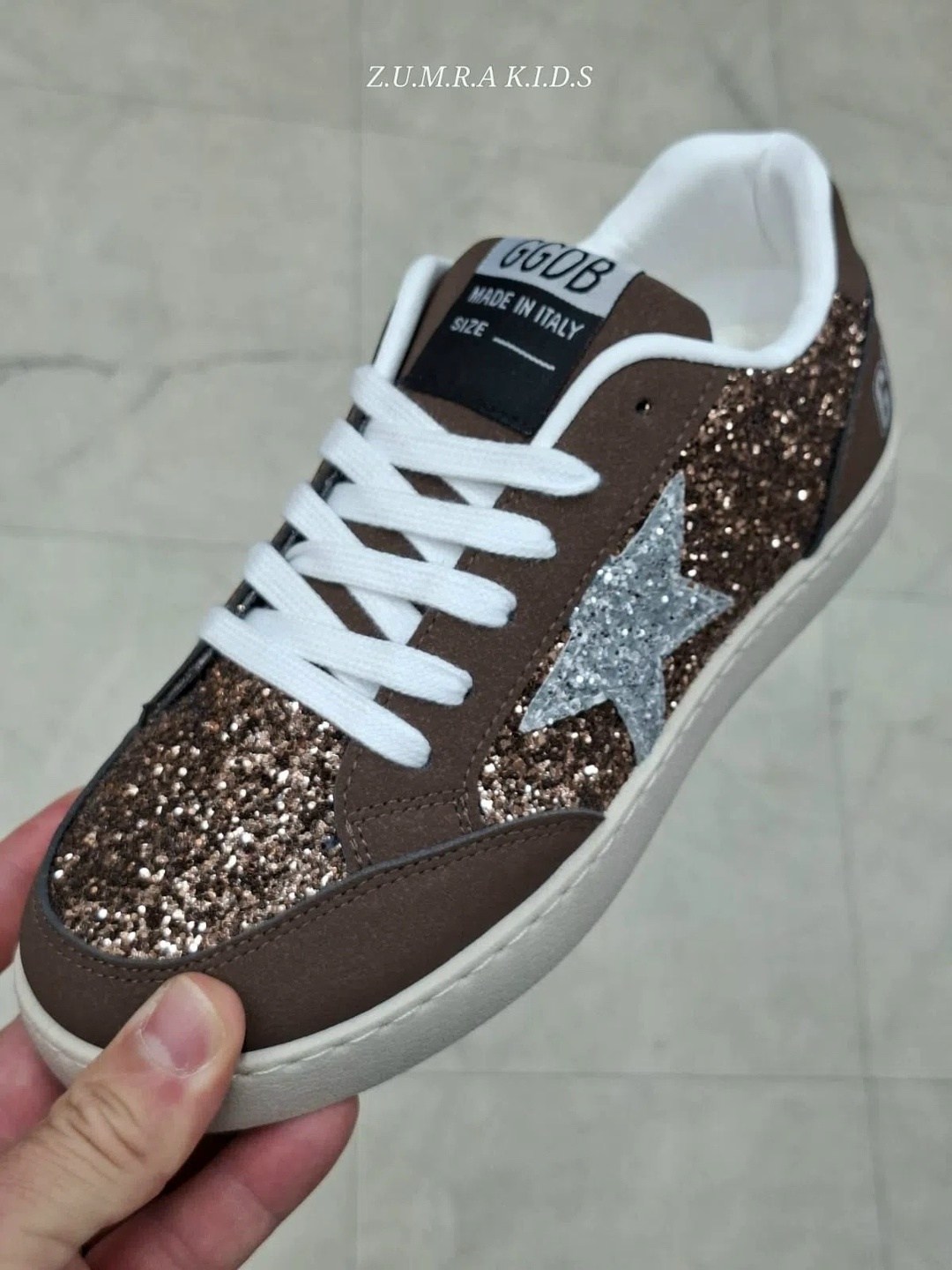 кроссовки golden goose с пайетками на платформе,,кеды golden goose,кроссовки golden goose,женские кеды golden goose