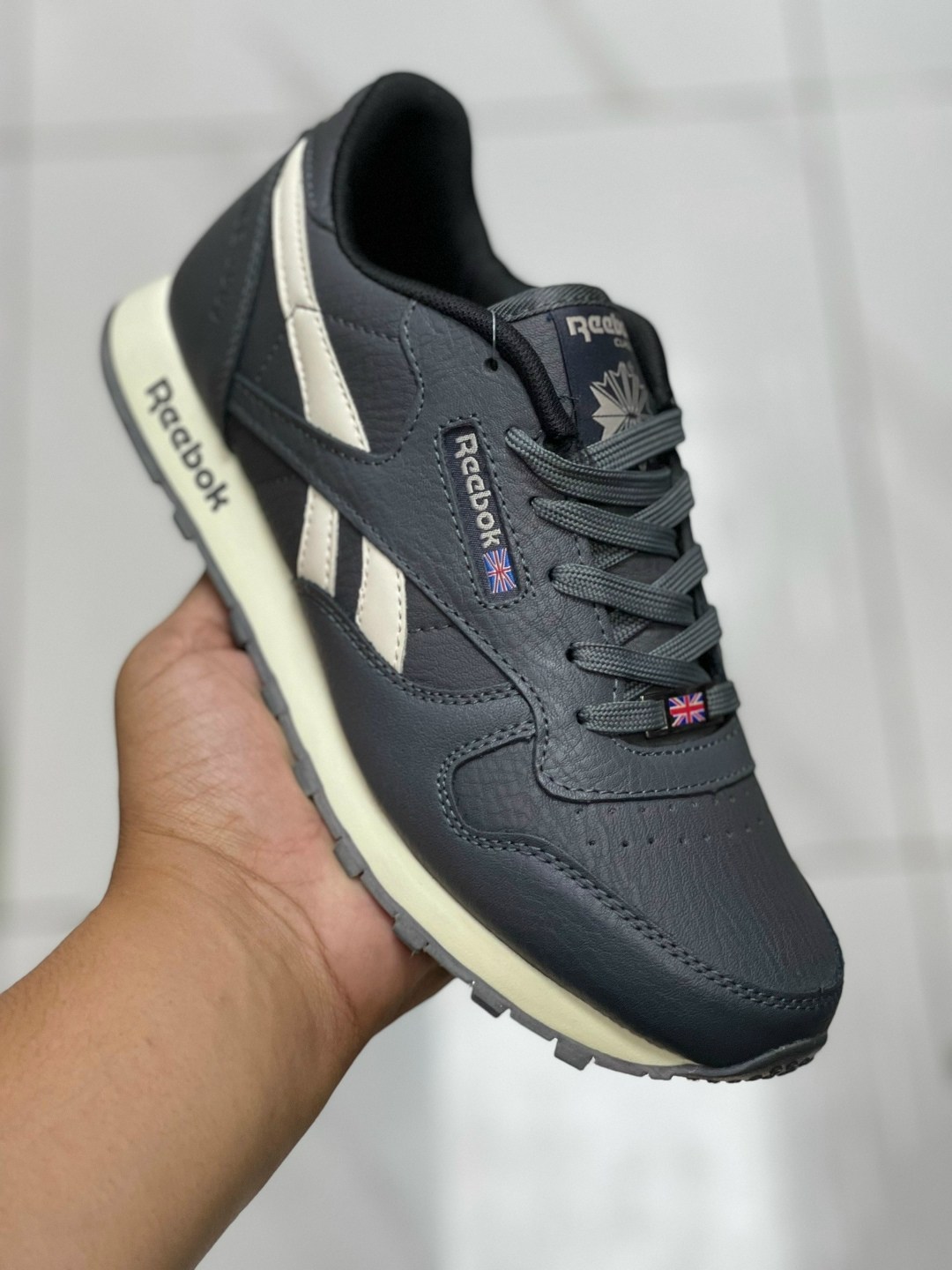 reebok кроссовки 'classic',кроссовки мужские reebok classic leather,кроссовки reebok,мужские кроссовки reebok,reebok кроссовки в черный