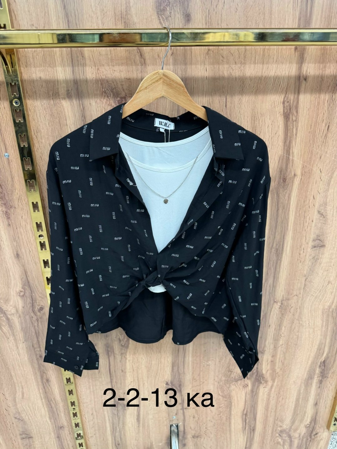 женские блузки и рубашки,,женская блузка,женский костюм двойка,женские костюмы