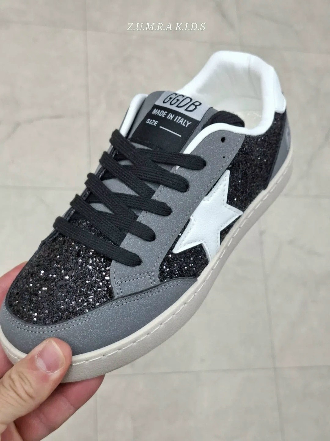 кроссовки golden goose с пайетками на платформе,,кеды golden goose,кроссовки golden goose,женские кеды golden goose