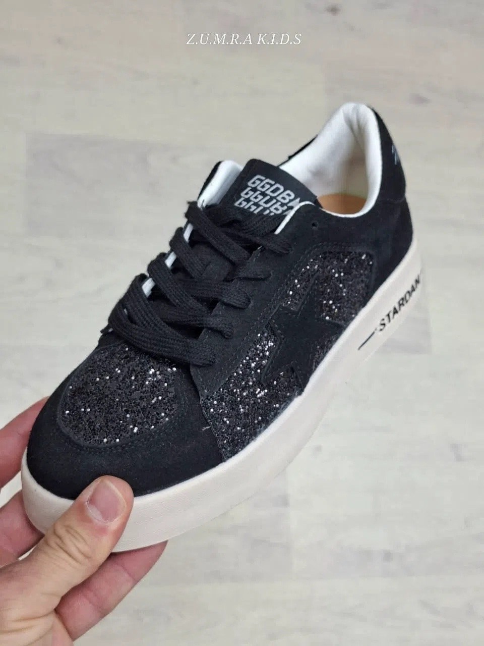 ,golden goose кеды super-star с кристаллами черный,кроссовки со звездами,кеды hi star с блестками golden goose черный, женская