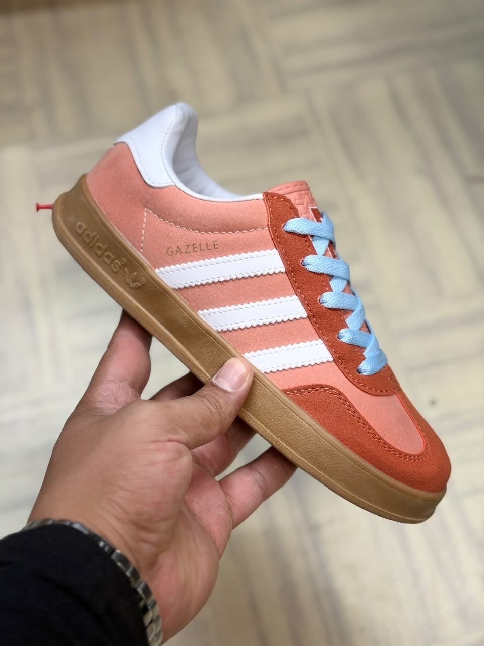 gazelle adidas,кроссовки adidas,кроссовки adida gazelle,кроссовки adidas spezial,кеды адидас бусенитз