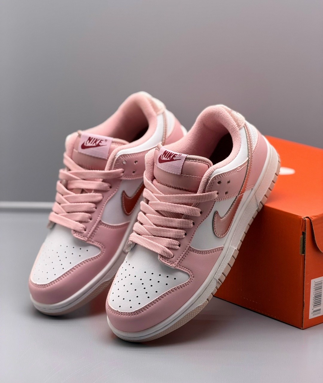 dunk low nike,кроссовки женские nike,nike dunk low pink,кроссовки nike sb dunk low pink,nike dunk low pink pigeon