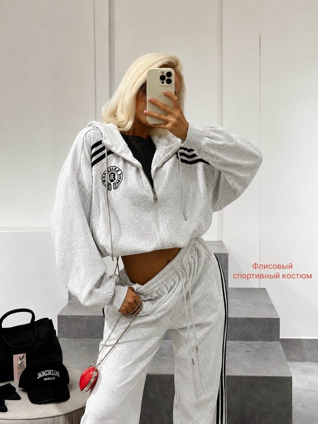 adidas original velour tracksuit,велюровый спортивный костюм,костюм велюровый,костюм спортивный женский,велюровый спортивный костюм адидас женский
