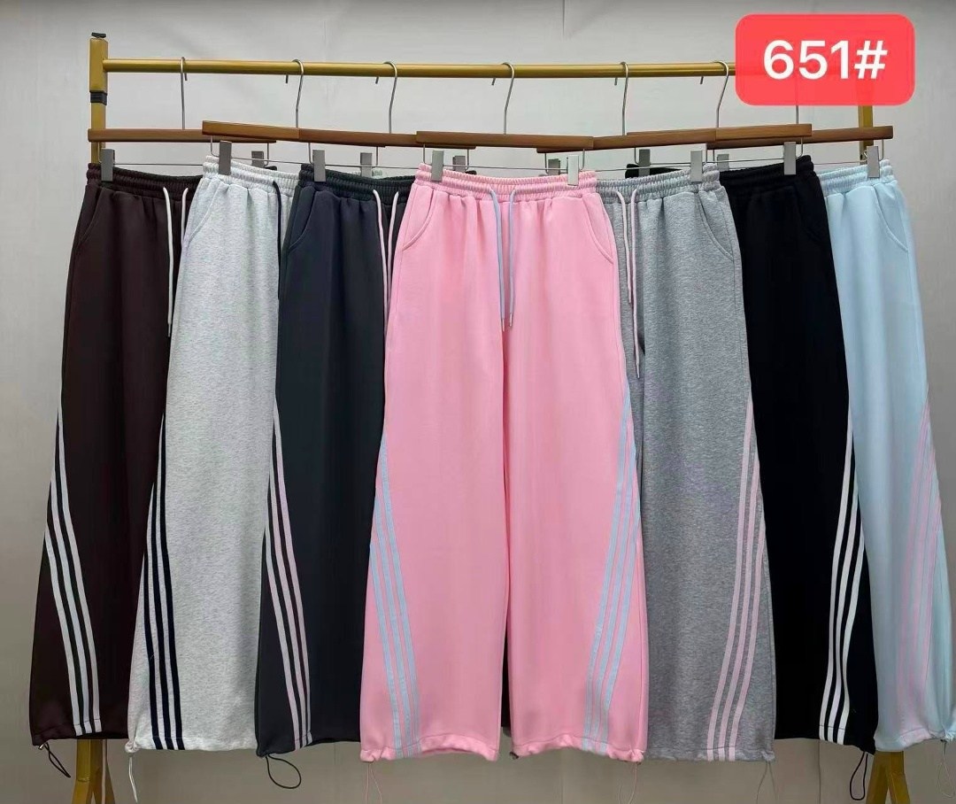 спортивные брюки повседневные,спортивные брюки,спортивные штаны,штаны оверсайз,спортивные женские штаны с лампасами