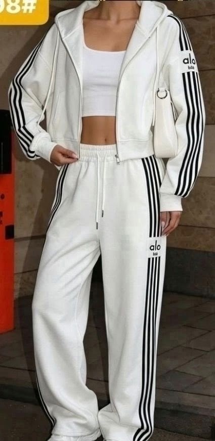 спортивный костюм женский adidas,костюм адидас женский,женский костюм adidas,женский спортивный костюм,спортивный костюм