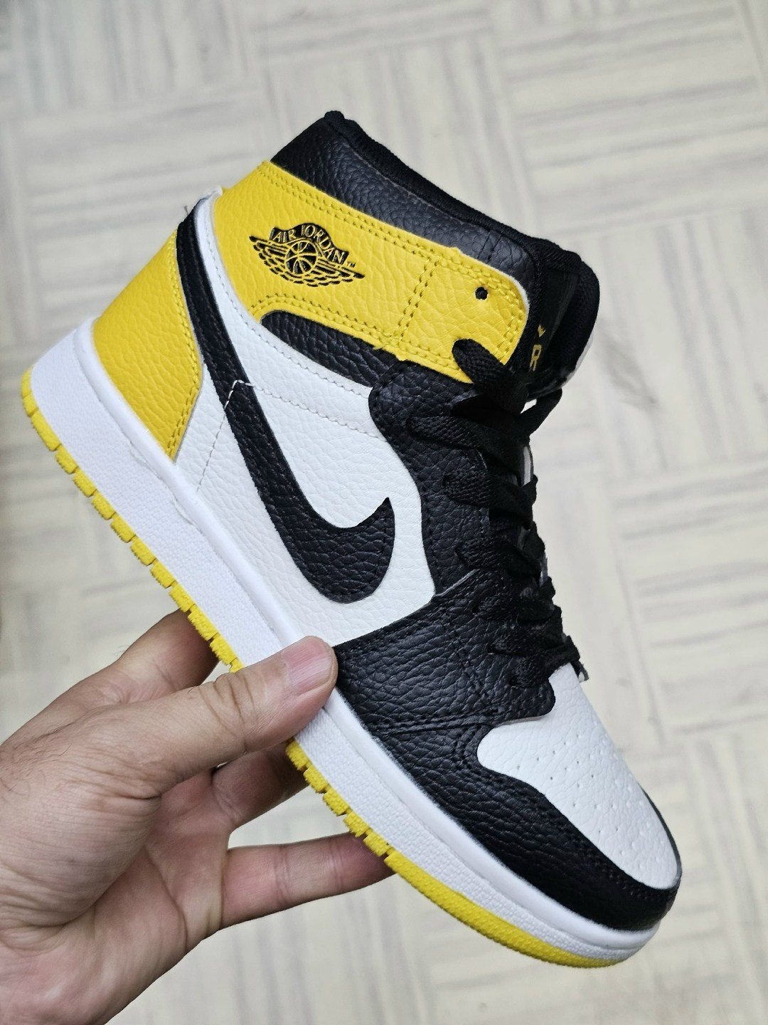 nike air jordan 1 mid,кроссовки найк джордан,кроссовки,nike air jordan 1,air jordan 1 retro high og university blue