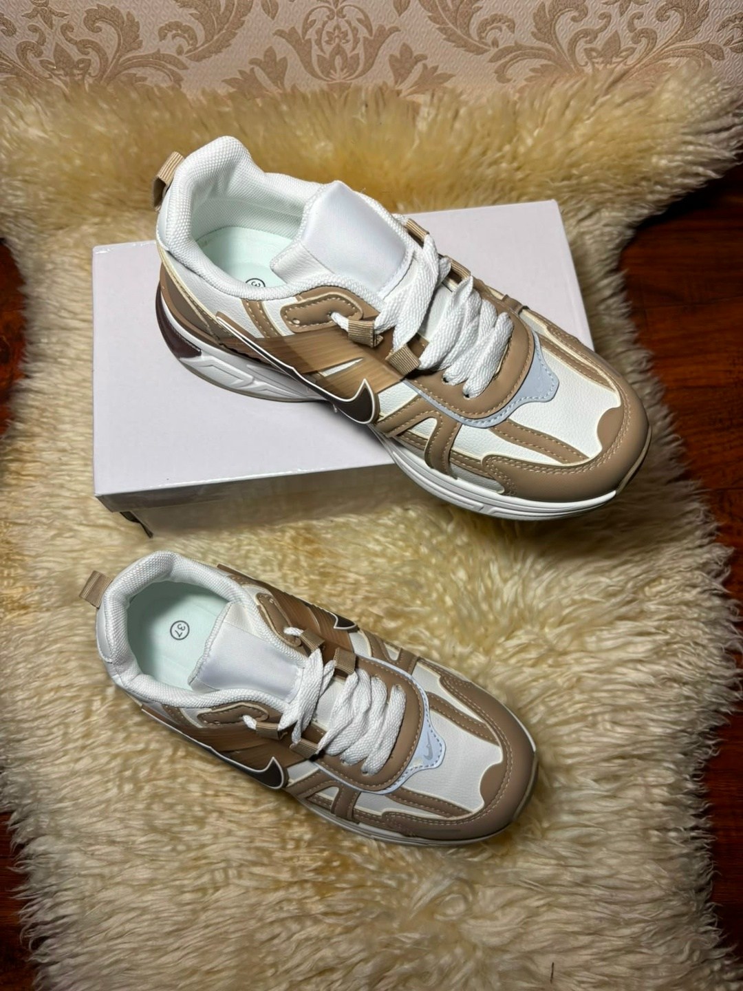 женские кроссовки nike,кроссовки nike v 2 k run,кроссовки nike,кроссовки,кроссовки женскиe