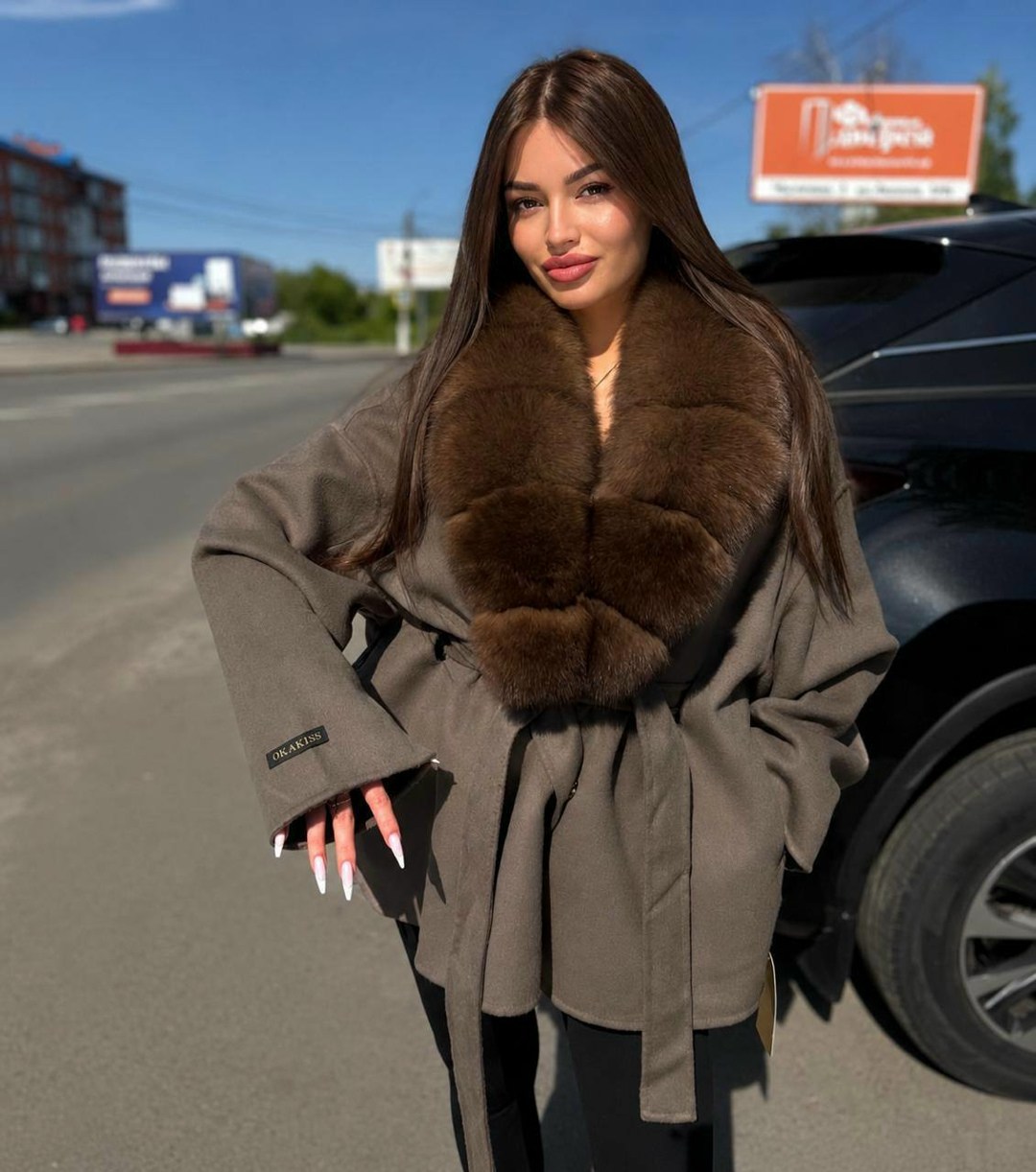 женское пальто с песцом кашемировой,пальто кашемировое с мехом песца,пальто кашемировое с натуральным мехом песца,пальто с натуральным мехом,кашемировое пальто с мехом