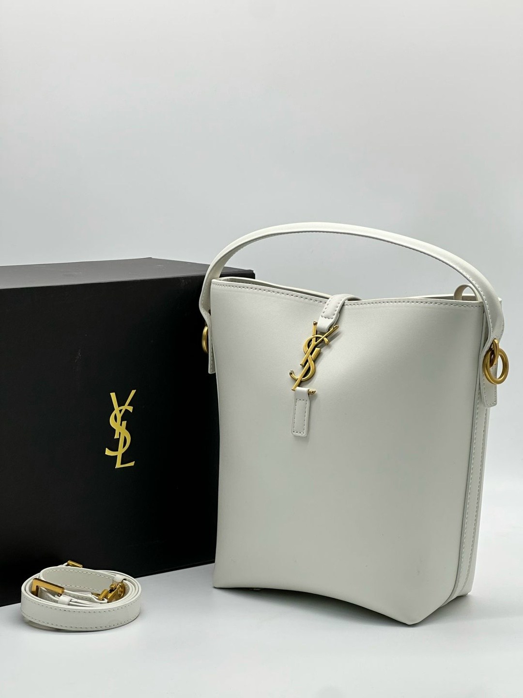 yves saint laurent сумка,сумка женская yves saint laurent,сумка,рафия ив сен лоран сумка,женская сумка